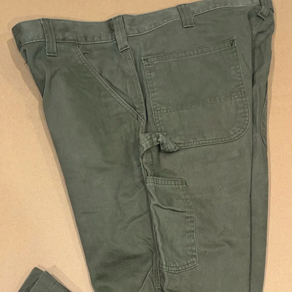 Mens Army Green Carhartt Carpenter Pants Size 38 x 34 Relaxed Fit - Picture 6 of 16